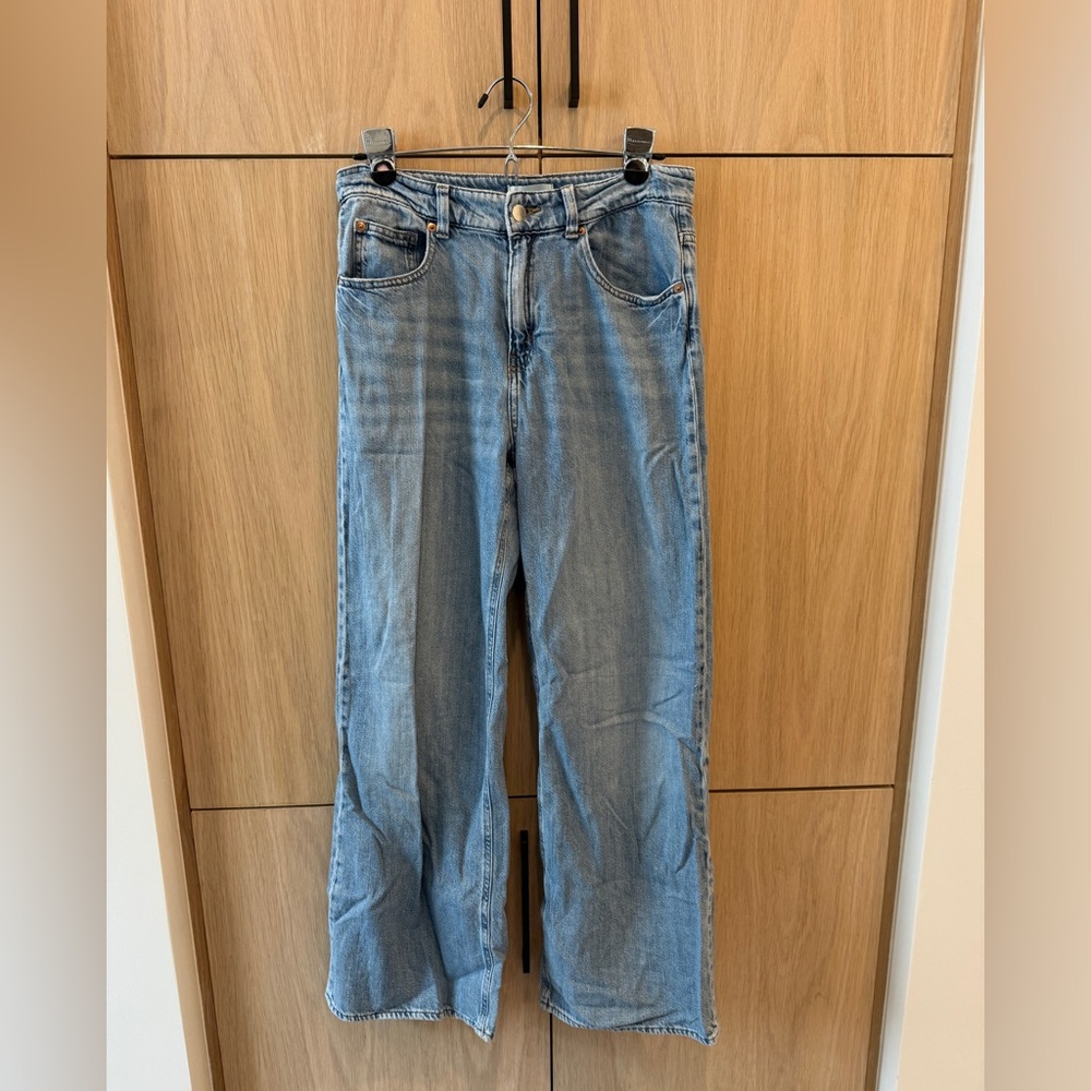 H&M Light Blue Flared Wide-Leg Jeans